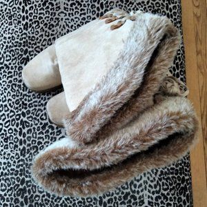 Tan fur suede boots